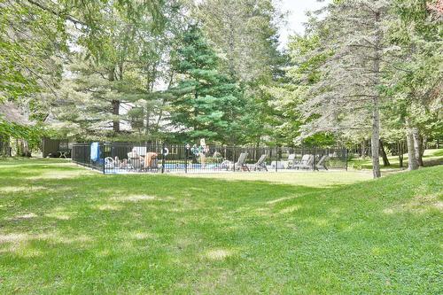 Cour - 102 Ch. Robitaille, Mont-Tremblant, QC - Outdoor