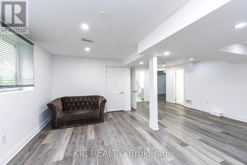 14 Paramount Place, Brampton, ON - Indoor