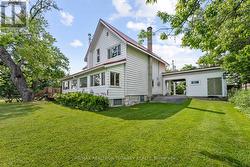 Carport with up to 4 parking spaces - 