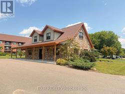 10 WILLIAM STREET  East Luther Grand Valley, ON L9W 5Y5