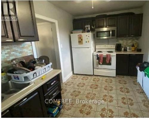 90 Riverside Drive, Greater Sudbury (Sudbury), ON - Indoor Photo Showing Kitchen