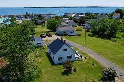 1891 776 RTE  Grand Manan, NB E5G 3H1