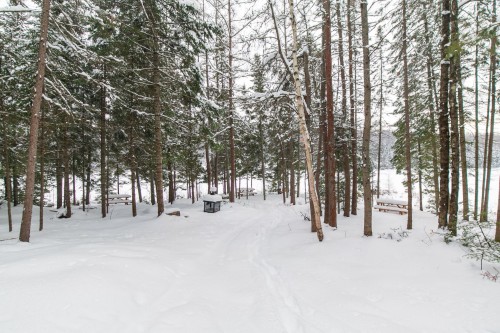 Accès au plan d'eau - Ch. Olivier-Paradis, Labelle, QC 