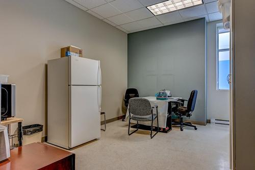 Office - 102-256 Rue De Montigny, Saint-Jérôme, QC - Indoor Photo Showing Other Room