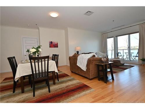 1 Southview Lane, Fredericton, NB 