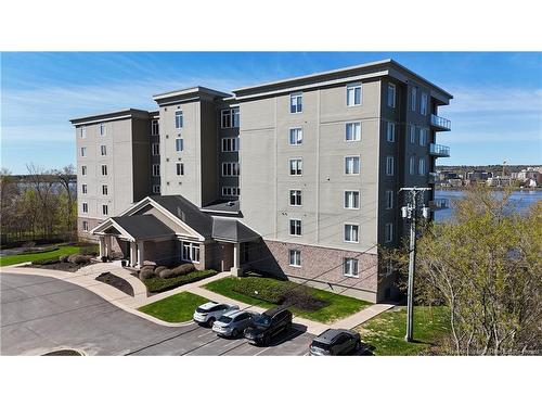 1 Southview Lane, Fredericton, NB 