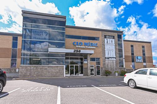 Façade - 102B-256 Rue De Montigny, Saint-Jérôme, QC - Outdoor