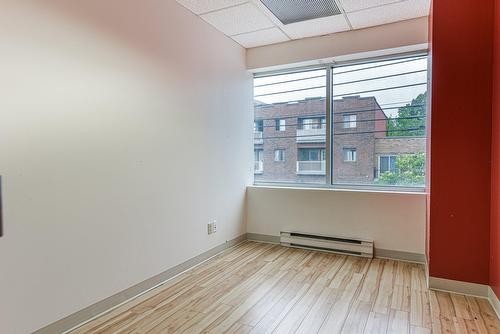 Bureau - 200-1274 Rue Jean-Talon E., Montréal (Rosemont/La Petite-Patrie), QC 