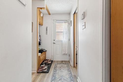 Hall - 117 Rue Du Ravin-Bleu, Gatineau (Hull), QC 