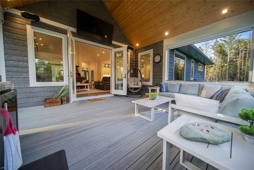 2106 Whistle Wood Way, Cranbrook, BC - Outdoor With Deck Patio Veranda With Exterior