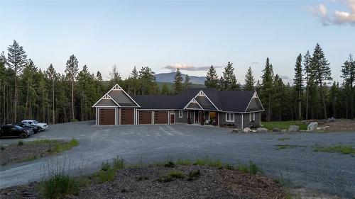 2106 Whistle Wood Way, Cranbrook, BC - Outdoor
