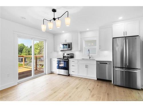 6 Briar Brook Pl, Fredericton, NB 