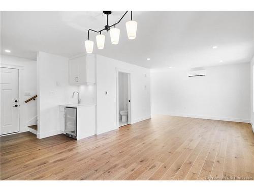 6 Briar Brook Pl, Fredericton, NB 