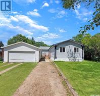 118 4th AVENUE E  Neilburg, SK S0M 2C0