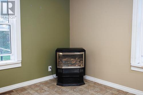 1850 Victoria Road, Kawartha Lakes (Bexley), ON - Indoor Photo Showing Other Room