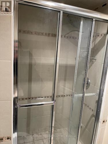 3586 Indigo Crescent, Mississauga, ON - Indoor Photo Showing Bathroom