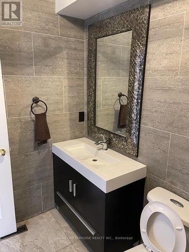 3586 Indigo Crescent, Mississauga, ON - Indoor Photo Showing Bathroom