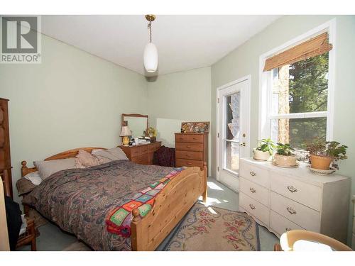 820 Kane Valley Road, Merritt, BC - Indoor Photo Showing Bedroom