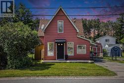 10 NEILSON STREET  Mcnab/Braeside, ON K7S 3G2