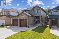 1302 14TH AVENUE E  Owen Sound, ON N4K 0A1