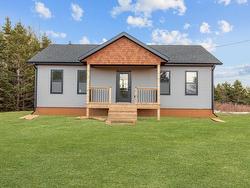 43 Simmons Crescent  Chelton, PE C0B 1A0