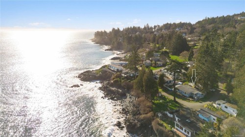 10-8177 West Coast Rd, Sooke, BC 