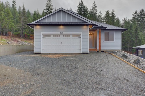 549 Mountain View Dr, Lake Cowichan, BC 