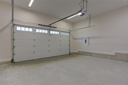 549 Mountain View Dr, Lake Cowichan, BC 