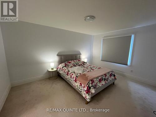 54 Campbell Crescent, Prince Edward County (Picton Ward), ON - Indoor Photo Showing Bedroom