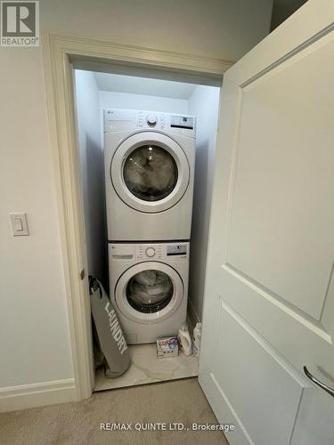 54 Campbell Crescent, Prince Edward County (Picton Ward), ON - Indoor Photo Showing Laundry Room
