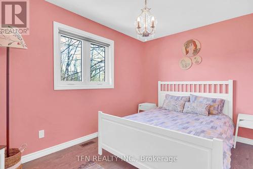 4 Pinewood Boulevard, Kawartha Lakes, ON - Indoor Photo Showing Bedroom