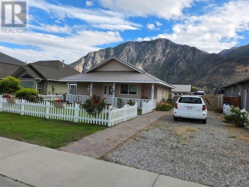 309 2nd Avenue  Keremeos, BC V0X 1N3
