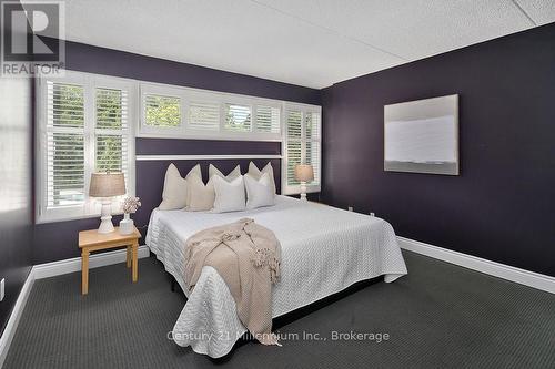 121 - 796404 Grey Road 19, Blue Mountains, ON - Indoor Photo Showing Bedroom