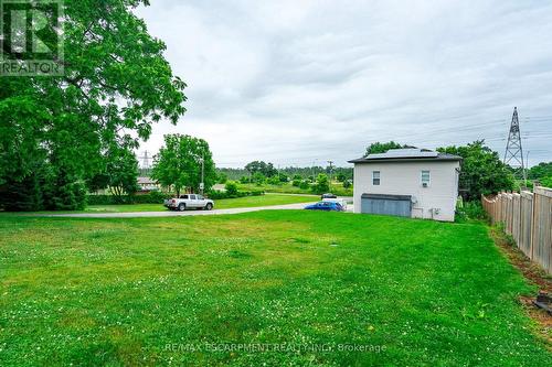 154-156 Freelton Road, Hamilton, ON - Outdoor