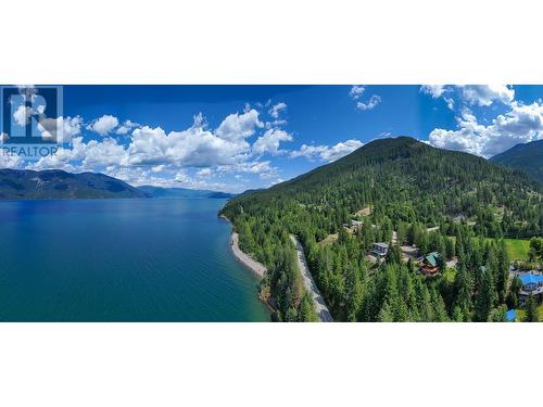 13635 3A Highway, Boswell, BC 