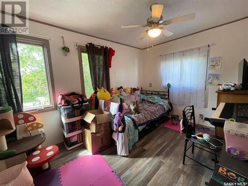 304 5Th Avenue W, Coleville, SK - Indoor Photo Showing Bedroom