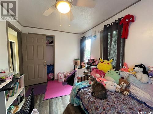 304 5Th Avenue W, Coleville, SK - Indoor