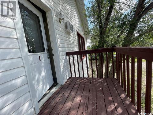 304 5Th Avenue W, Coleville, SK - Outdoor