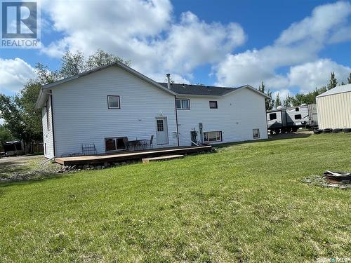 304 5Th Avenue W, Coleville, SK - Outdoor With Exterior