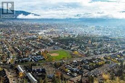 City of Vernon 30 min away - 910 Lumby Mabel Lake Road, Lumby, BC 