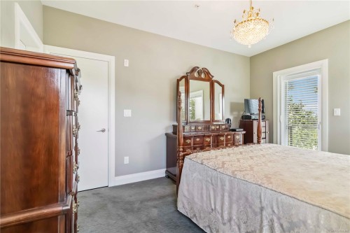 216-1145 Sikorsky Rd, Langford, BC - Indoor Photo Showing Bedroom