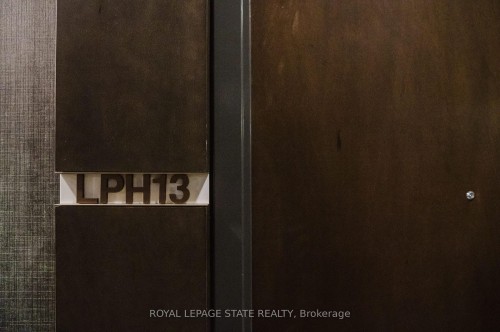 Lph13-118 King Street E, Hamilton, ON - 