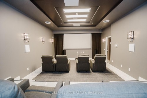 Lph13-118 King Street E, Hamilton, ON - Indoor Photo Showing Other Room