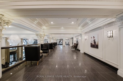 Lph13-118 King Street E, Hamilton, ON - Indoor Photo Showing Other Room