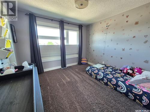 836 Mctaggart Drive, Weyburn, SK - Indoor Photo Showing Bedroom