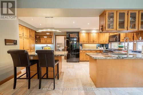 3 Marilyn Avenue, Whitchurch-Stouffville, ON - Indoor Photo Showing Other Room