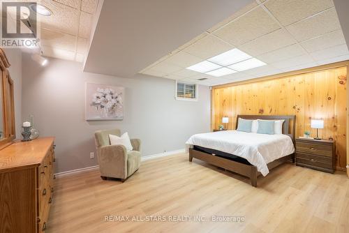 3 Marilyn Avenue, Whitchurch-Stouffville, ON - Indoor Photo Showing Bedroom