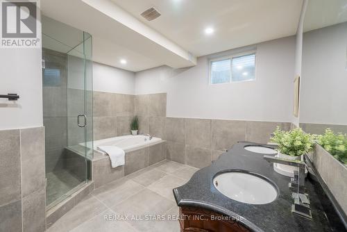 3 Marilyn Avenue, Whitchurch-Stouffville, ON - Indoor Photo Showing Bathroom
