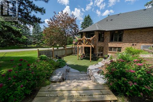 3 Marilyn Avenue, Whitchurch-Stouffville, ON - Outdoor