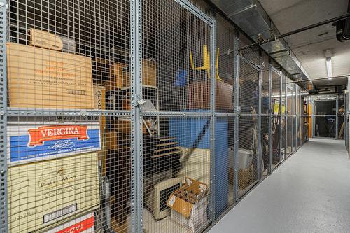 Storage - 905-90 Rue Berlioz, Montréal (Verdun/Île-Des-Soeurs), QC - Indoor